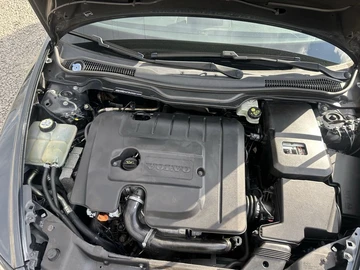 Авто Volvo V50 2009 № 8738499