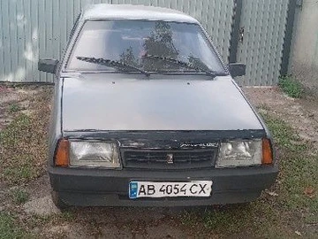 Авто ВАЗ 2109 1993 № 8738510