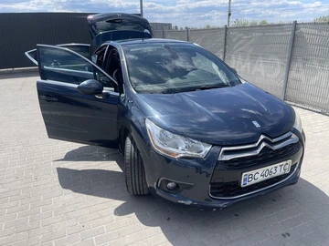 Авто Citroen Ds4 2013 № 8738533