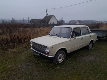 Авто ВАЗ 2101 1984 № 8738559