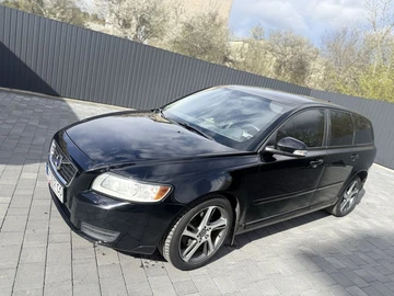Авто Volvo V50 2011 № 8738627
