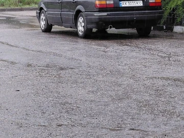 Авто Volkswagen Passat Sedan 1990 № 8738758