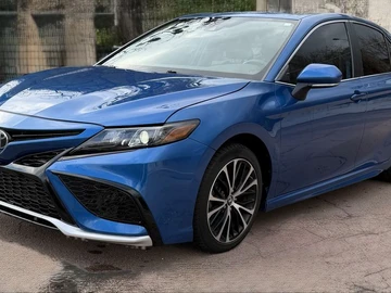 Авто Toyota Camry 2018 № 8738763
