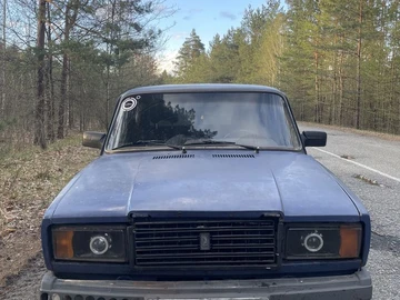 Авто ВАЗ 2107 2002 № 8738800