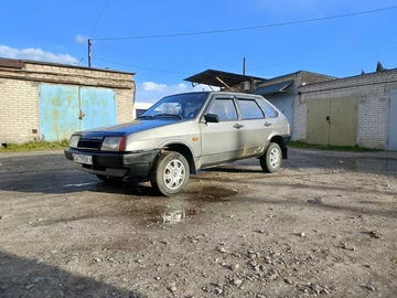 Авто ВАЗ 2109 1991 № 8738961