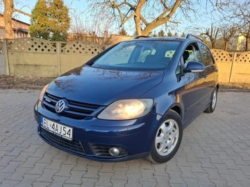 Авто Volkswagen Golf 2005 № 8739017