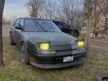Авто Mazda 323 1990 № 8739031