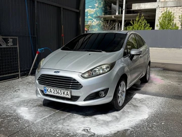 Авто Ford Fiesta 2015 № 8739065
