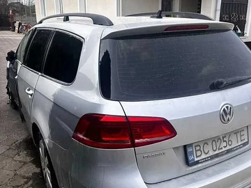 Авто Volkswagen Passat Variant 2012 № 8739071