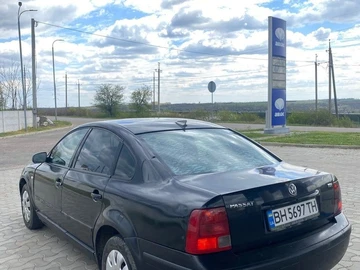 Авто Volkswagen Passat Sedan 1997 № 8739080