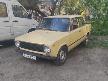 Авто ВАЗ 2101 1989 № 8739161
