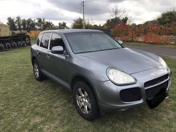 Авто Porsche Cayenne S 2004 № 8739169