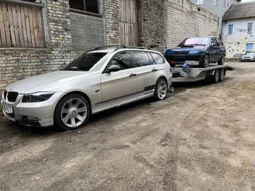 Авто BMW 3 Серия 2005 № 8739354