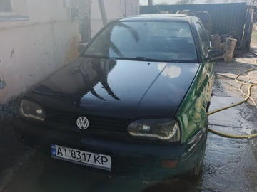 Авто Volkswagen Golf 1996 № 8739362