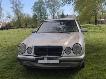 Авто Mercedes 200 1995 № 8739390