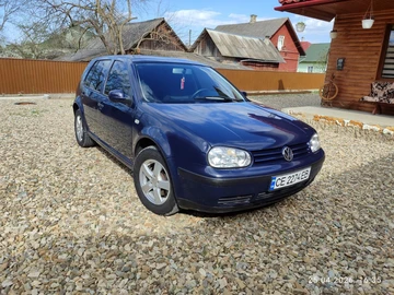 Авто Volkswagen Golf 2001 № 8739391