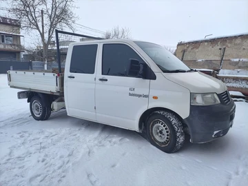 Авто Volkswagen Transporter 2007 № 8739470