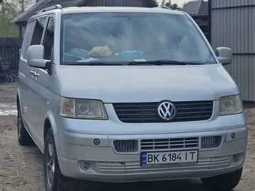 Авто Volkswagen Transporter 2005 № 8739512
