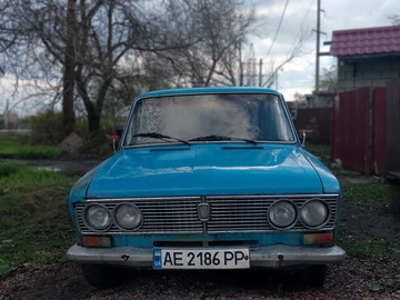 Авто ВАЗ 2103 1977 № 8739514