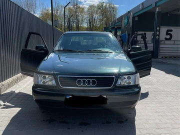 Авто Audi 100 1994 № 8739563
