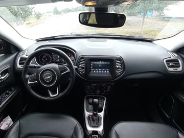 Авто Jeep Compass 2018 № 8739695