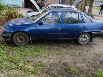 Авто Opel Kadett 1988 № 8739697