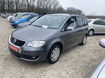 Авто Volkswagen Touran 2007 № 8739791