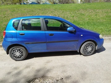 Авто Chevrolet Aveo 2006 № 8739794