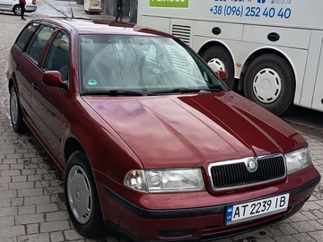 Авто Skoda Octavia 2000 № 8739824