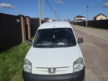 Авто Peugeot Partner 2006 № 8739942