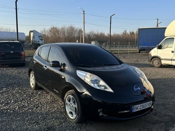 Авто Nissan Leaf 2011 № 8740066