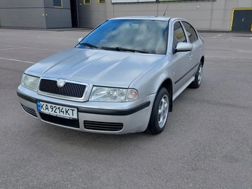 Авто Skoda Octavia 2002 № 8740100