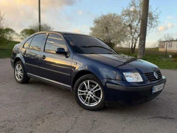Авто Volkswagen Bora 2001 № 8740109