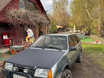 Авто ВАЗ 21093 1995 № 8740170