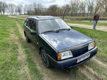 Авто ВАЗ 2109 1998 № 8740172