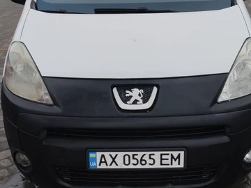 Авто Peugeot Partner 2008 № 8740196