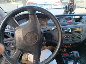 Авто Mitsubishi Lancer 2004 № 8740212