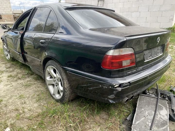 Авто BMW 5 Серия 2002 № 8740268