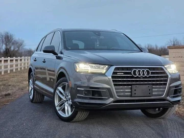 Авто Audi Q7 2018 № 8740275