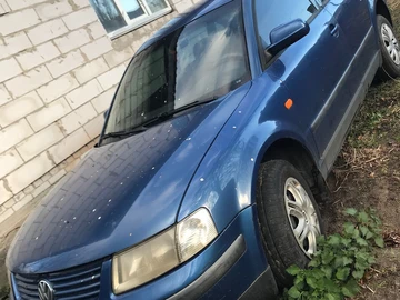 Авто Volkswagen Passat Sedan 1998 № 8740284