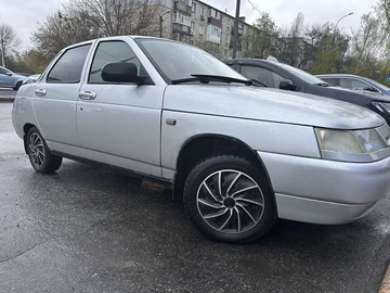Авто ВАЗ 2110 2003 № 8740382