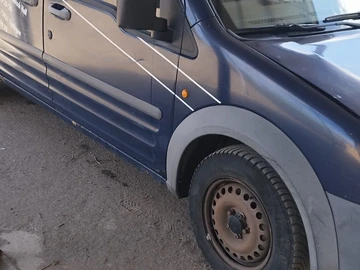 Авто Ford Canyon 2006 № 8740432
