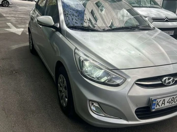 Авто Hyundai Accent 2016 № 8740433