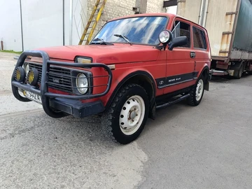Авто ВАЗ 2121 1990 № 8740466