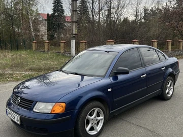 Авто Volkswagen Passat Sedan 1998 № 8740487