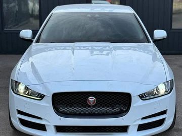 Авто Jaguar Xe 2015 № 8740516