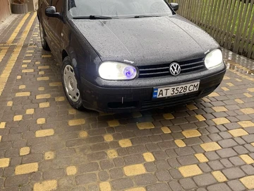 Авто Volkswagen Golf 2000 № 8740613