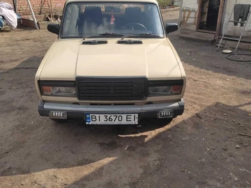 Авто ВАЗ 2107 1986 № 8740628