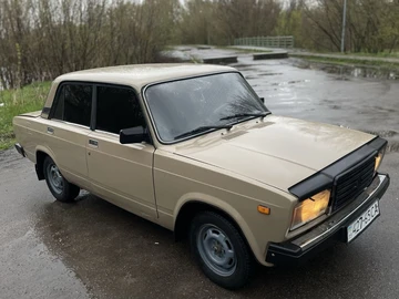 Авто ВАЗ 2107 1996 № 8740701