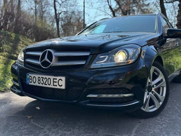 Авто Mercedes 220 2011 № 8740720